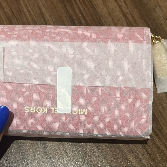 Michael Kors Small Pebbled Leather Wallet - Lacquer Red - NWT - Picture 6 of 8